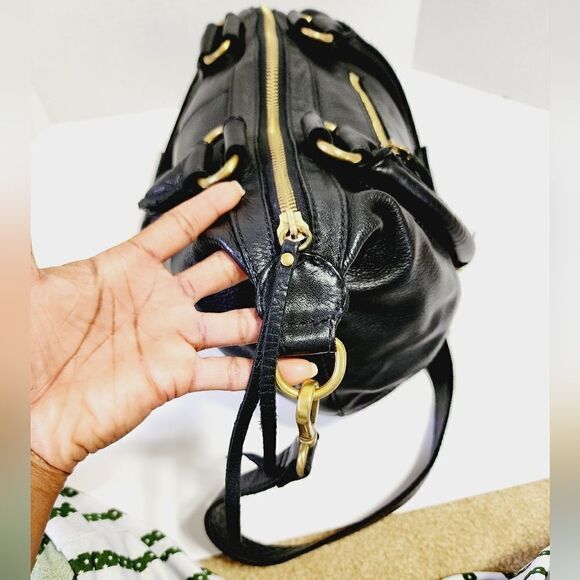 Linea Pelle  - Picture 13 of 15